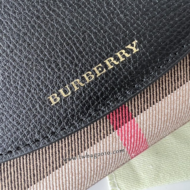 Burberry專門店新款女士短夾錢包 巴寶莉拼色翻蓋短錢包 yxb1452